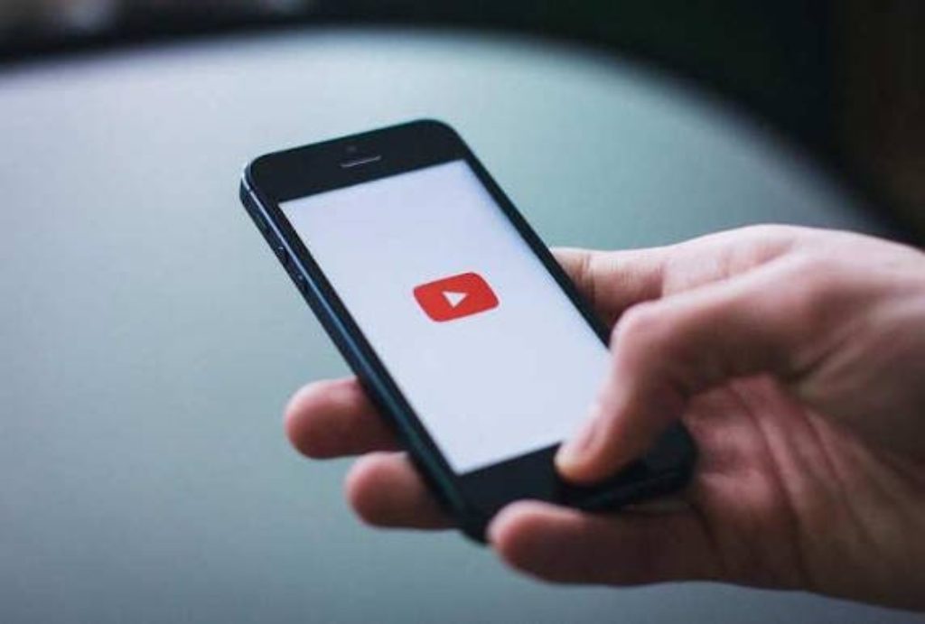 Youtube has over 1 BILLION hours watched DAILY!